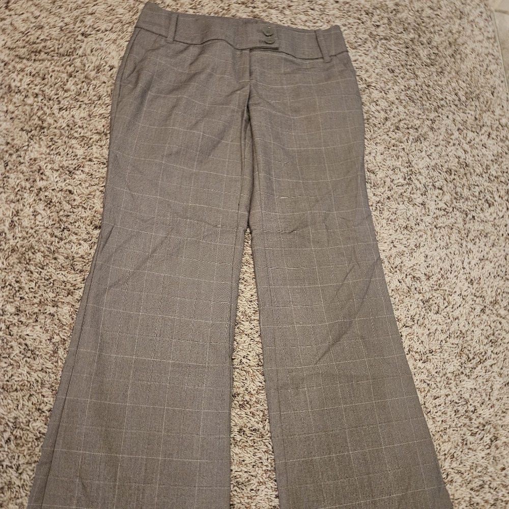New York & Company Gray Plaid Boot Cut Pants
